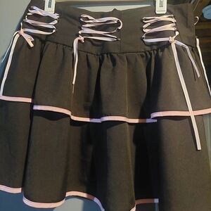 ROMWE Black Skater Skirt with Pink Trim